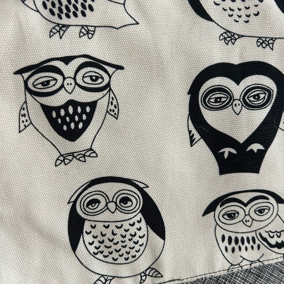 Y2K Owl Pattern Crossbody Bag - Black and White 10.5"x8.5" - Picture 6 of 16